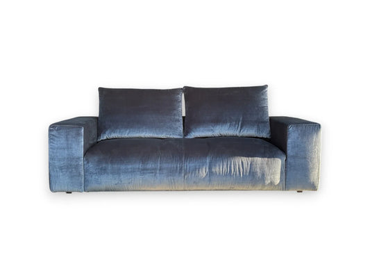 Canapea Kurt - disponibila pe stoc